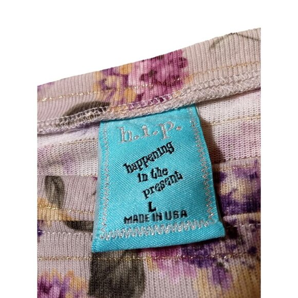H.I.P Cute Floral Blouse Size Large with Gold thread throughout - Picture 2 of 7